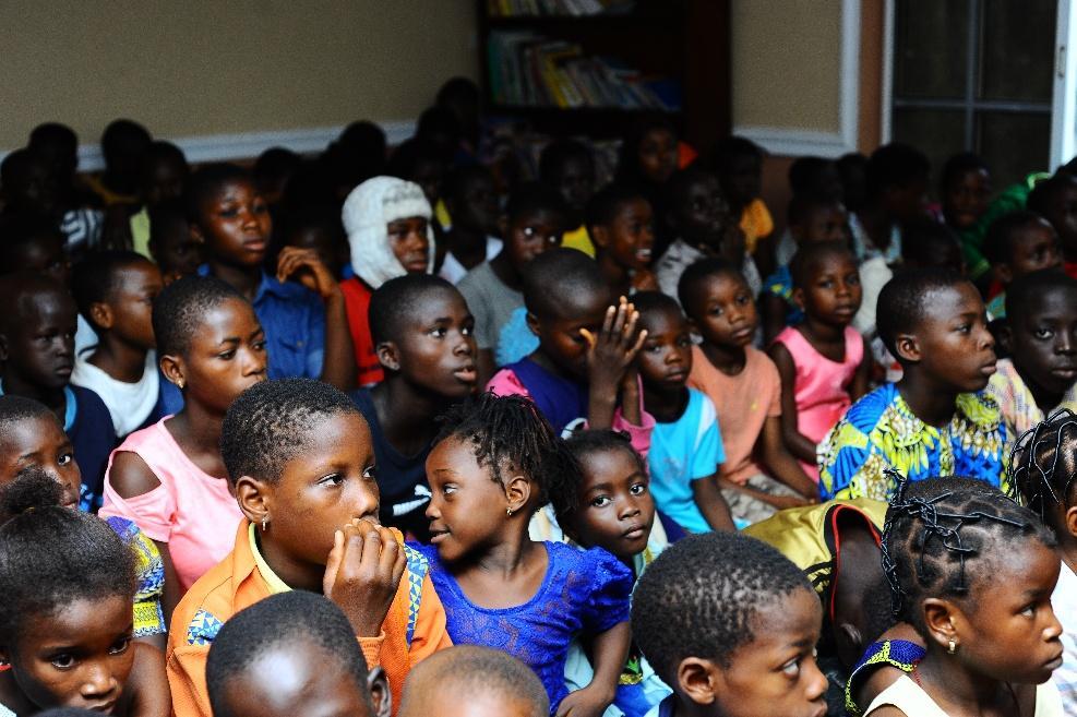 Children taking part in an SWL reading programme